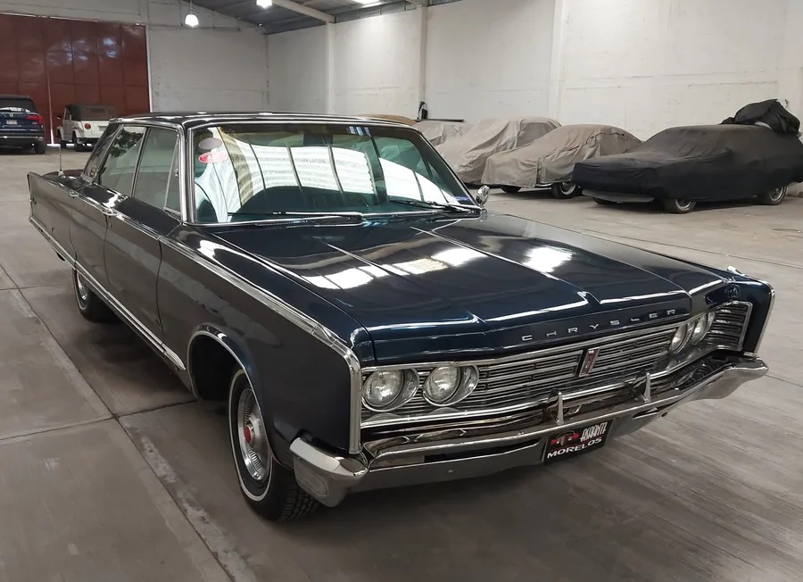 Image of Chrysler Newport